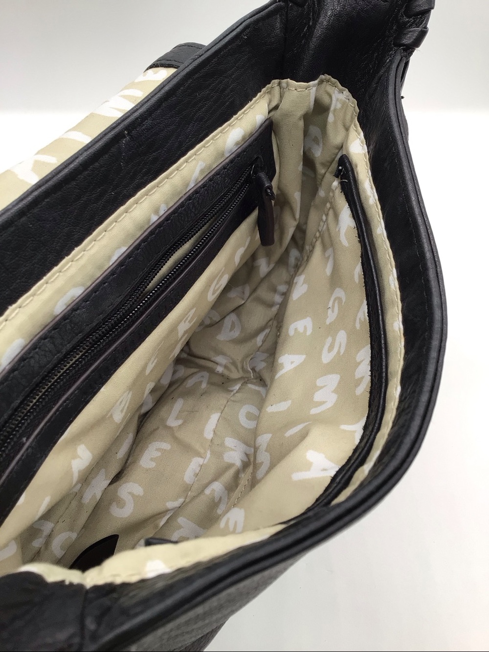 Aimee Kestenberg All For Love Black Pebble Leather Crossbody Bag - Picture 9 of 12